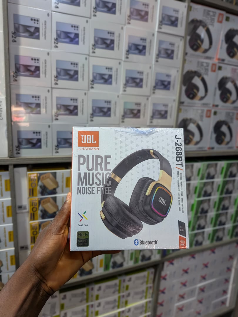 JBL  headset